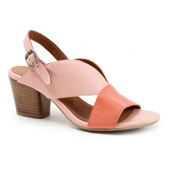 Chloe by Bueno Shoes - Picture 1 of 1